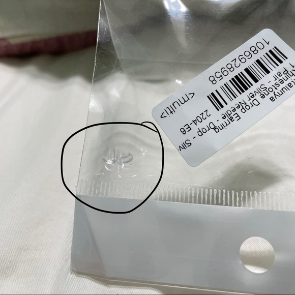 ‼️EARRINGS - Picture 7 of 7